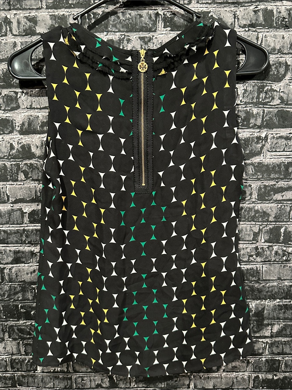 Tory Burch Sleeveless SilkRuffle Front Geometric Print Top Black/Green/Yellow - Picture 3 of 4